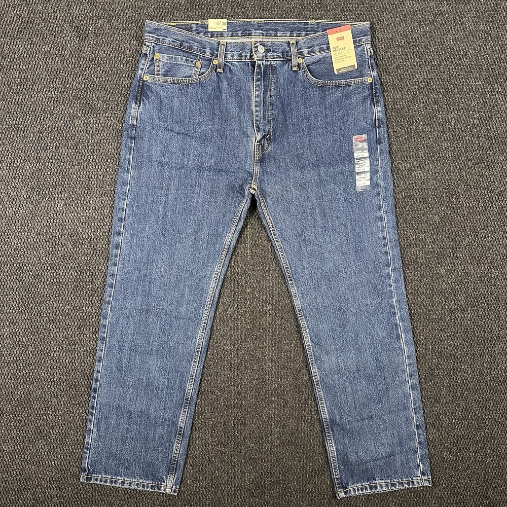 Levi's 505 Men's Jeans 38x30 NWT Regular Fit Straight Leg Medium Wash Denim